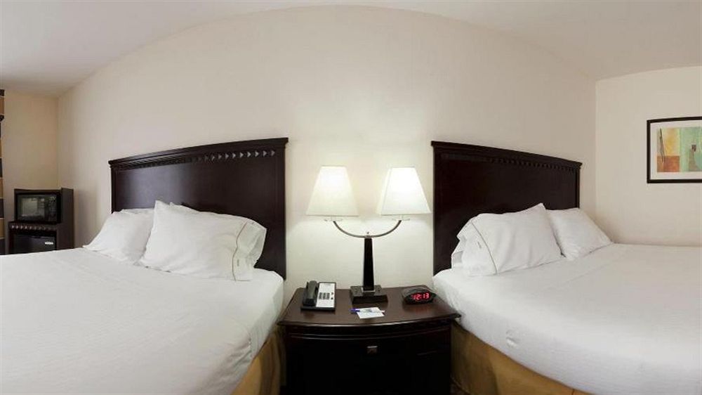 Holiday Inn Express Hotel & Suites Bartow By Ihg Exterior foto